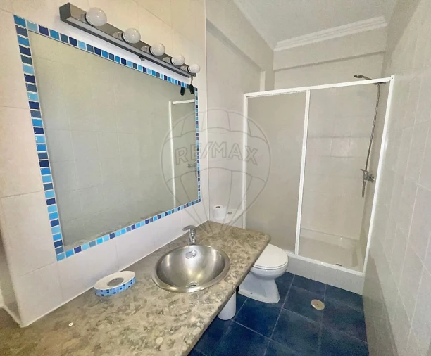 Apartamento T2 para Arrendamento em Marvila Foto 9