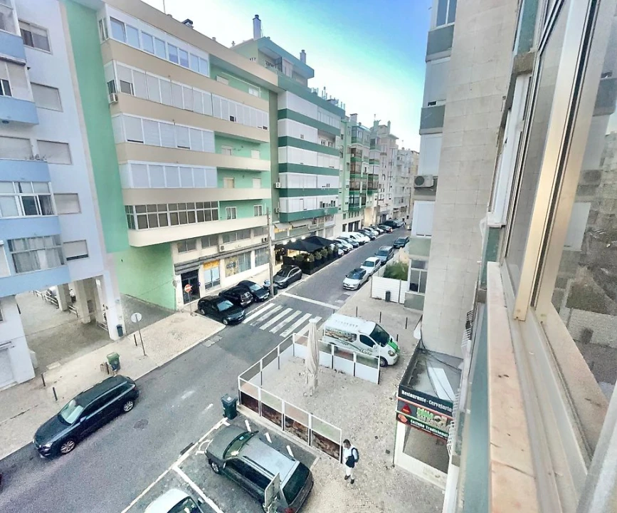 Apartamento T2 para Arrendamento em Marvila Foto 17