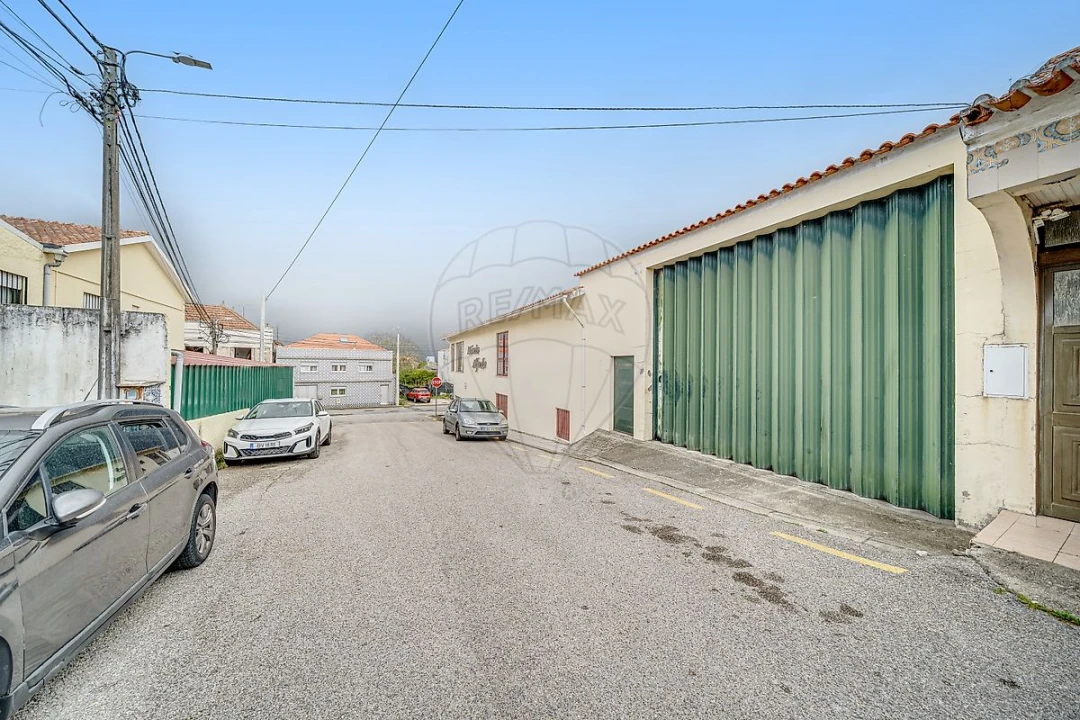 Loja para Venda em Aradas Foto 1
