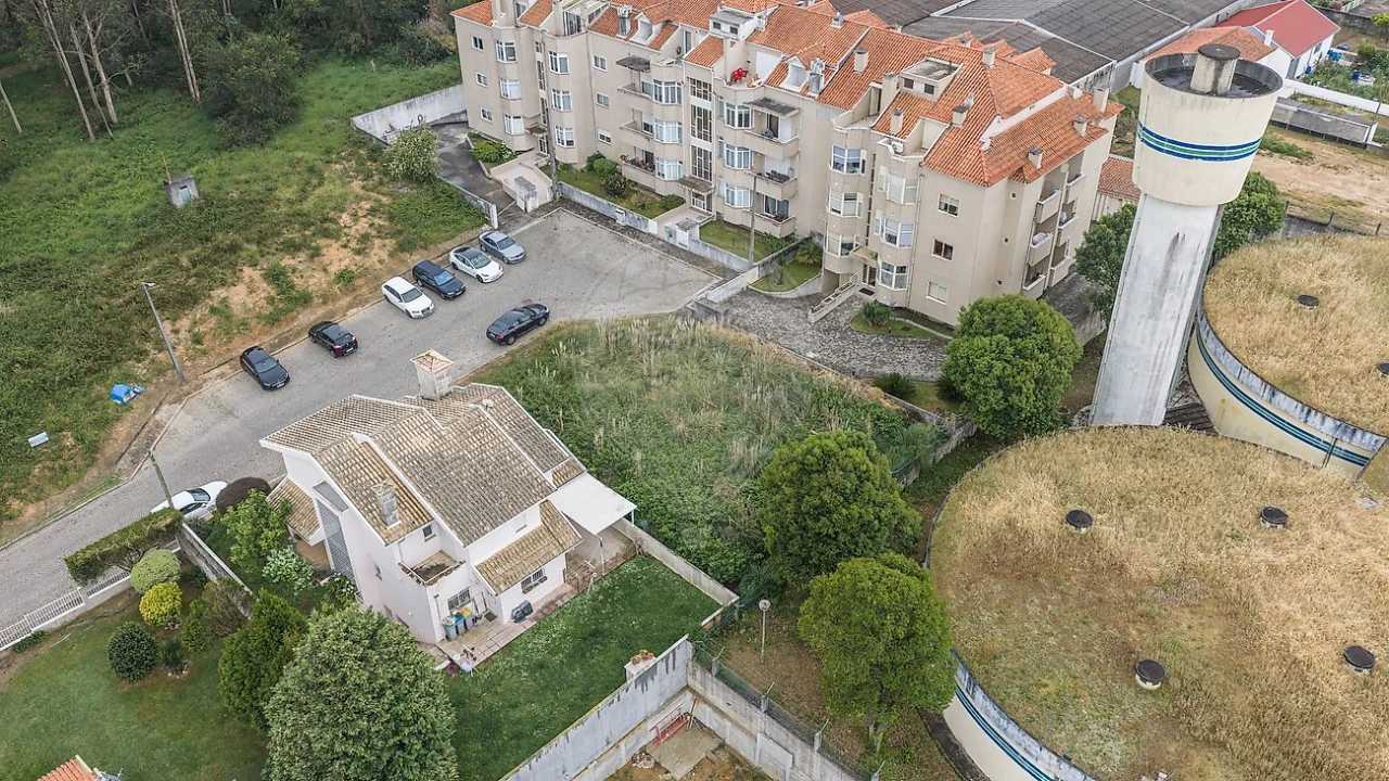 Terreno para Venda em Serzedo e Perosinho Foto 7