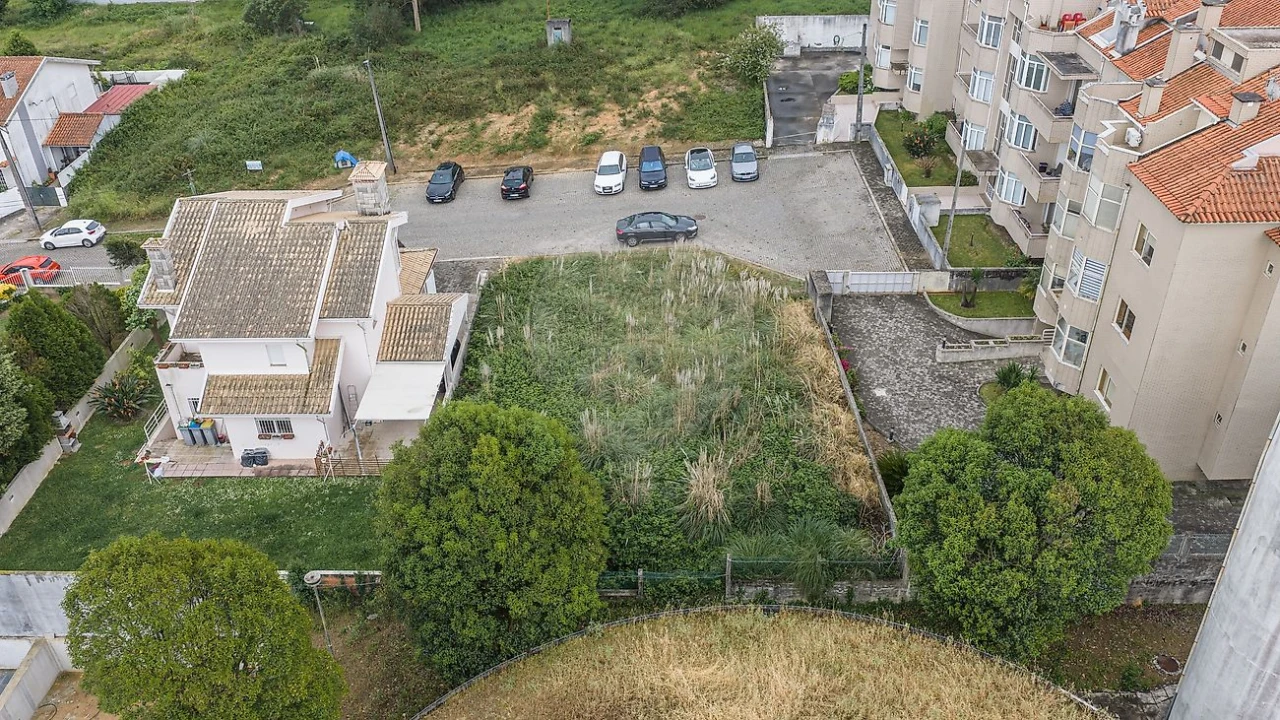 Terreno para Venda em Serzedo e Perosinho Foto 8