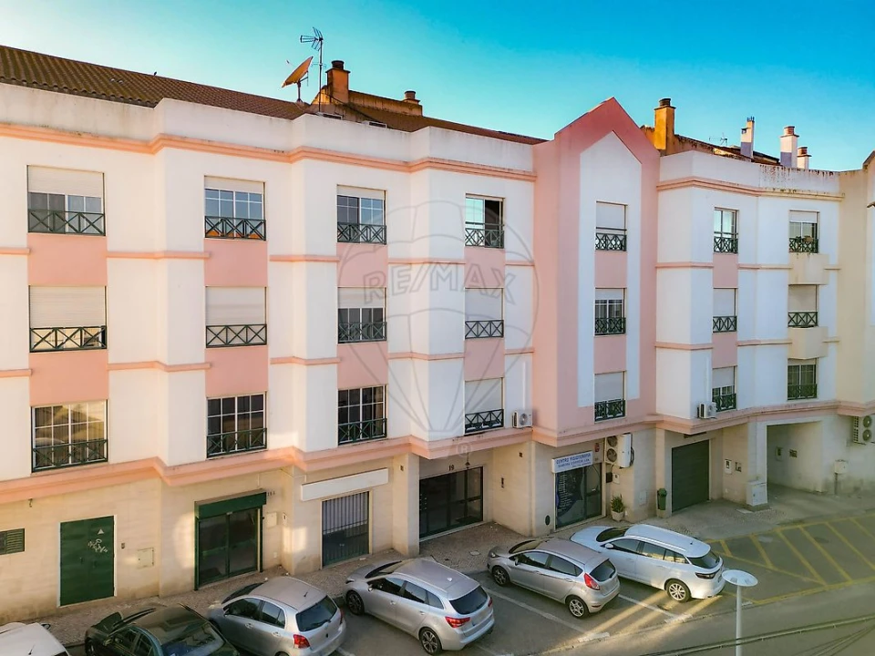 Apartamento T3 para Venda em Samora Correia Foto 1