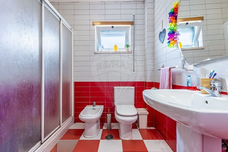Moradia T3 para Venda em Aveiras de Baixo Foto 26