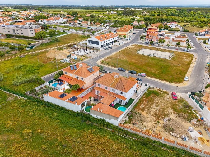 Moradia T3 para Venda em Aveiras de Baixo Foto 8