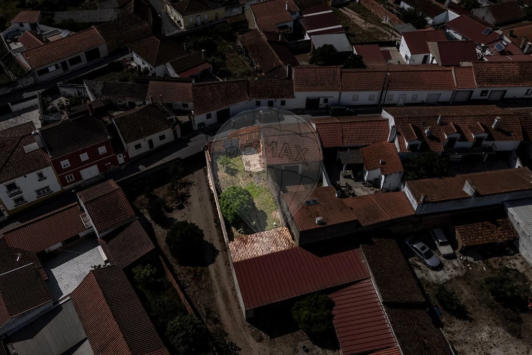 Moradia T0 para Venda em Rio Maior Foto 24