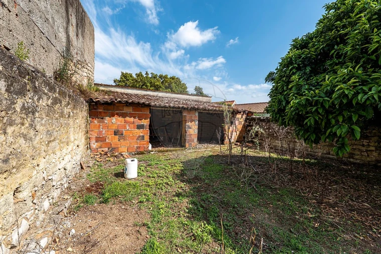 Moradia T0 para Venda em Rio Maior Foto 6