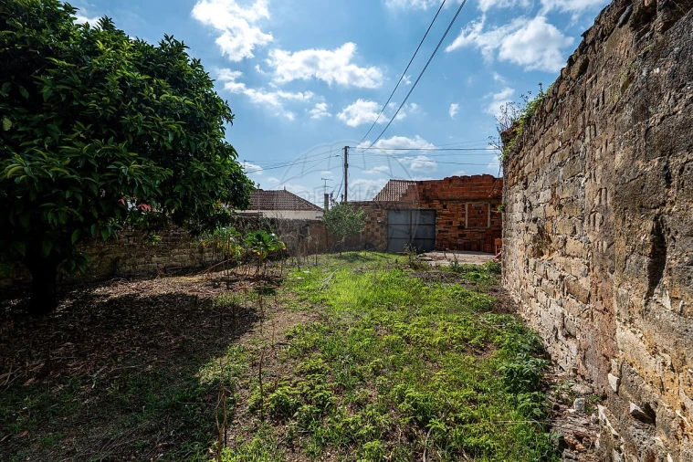 Moradia T0 para Venda em Rio Maior Foto 7