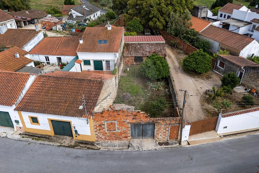 Moradia T0 para Venda em Rio Maior Foto 21