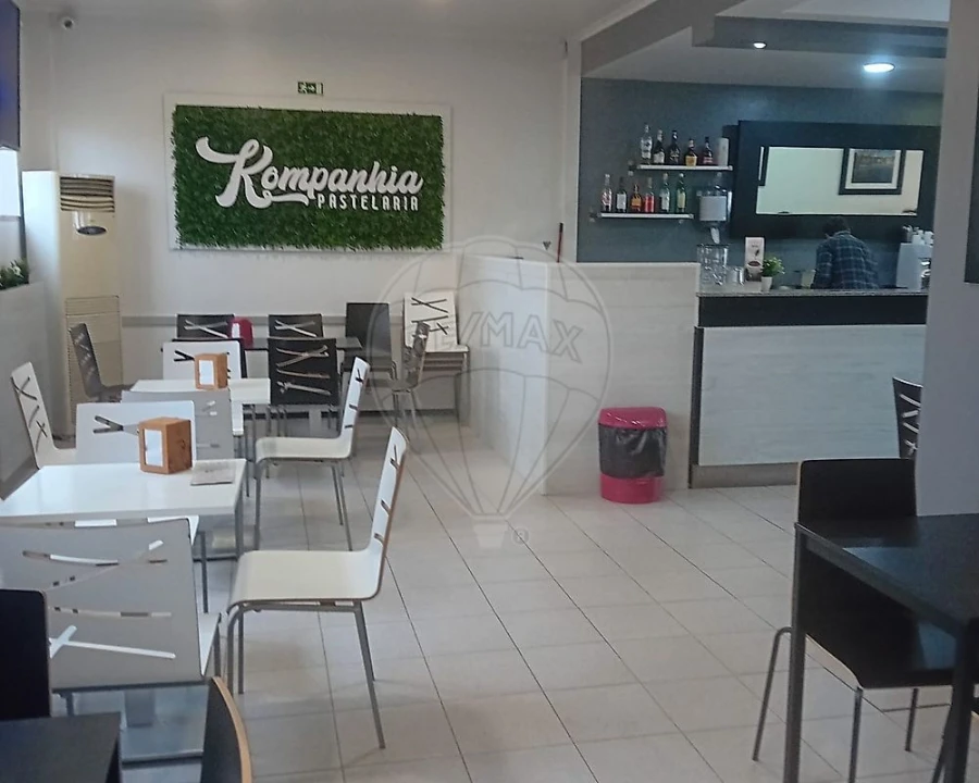 Negócio para Arrendamento em Rio Maior Foto 1