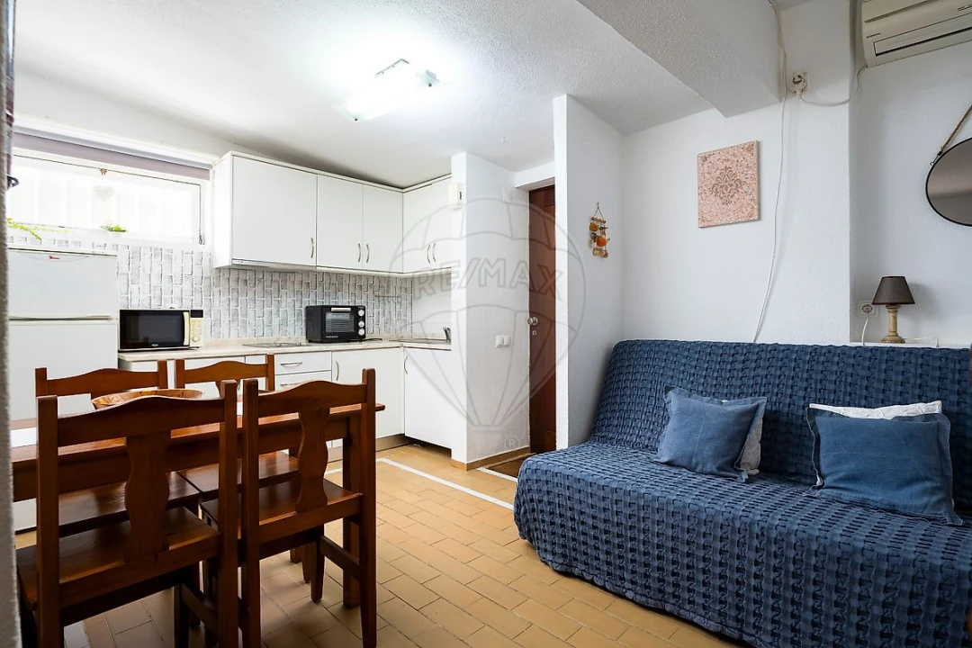 Apartamento T0 para Venda em Albufeira e Olhos de Água Foto 2