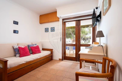 Apartamento T0 para Venda em Albufeira e Olhos de Água
