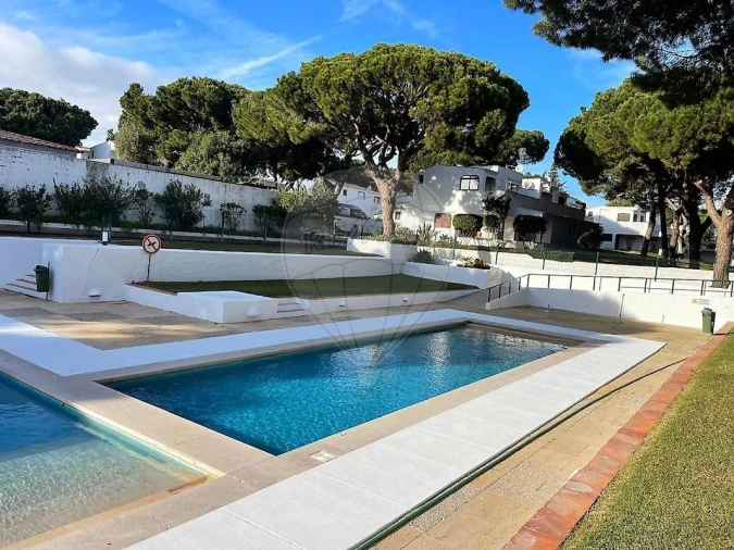 Apartamento T0 para Venda em Albufeira e Olhos de Água Foto 2