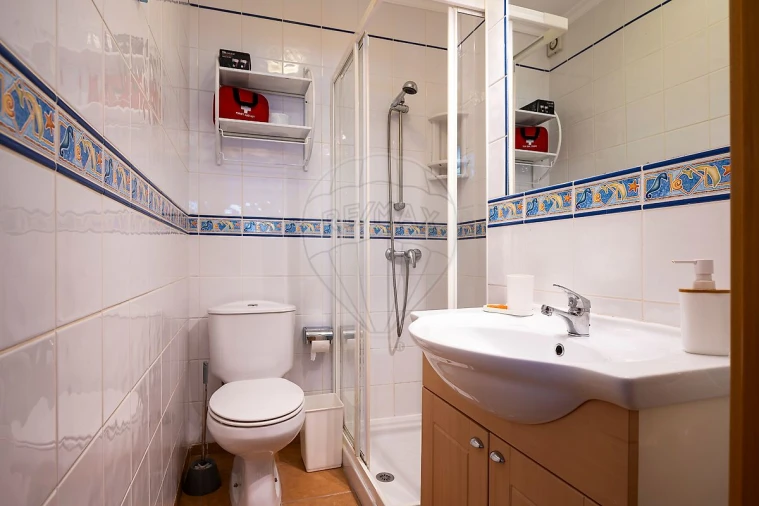 Apartamento T0 para Venda em Albufeira e Olhos de Água Foto 20