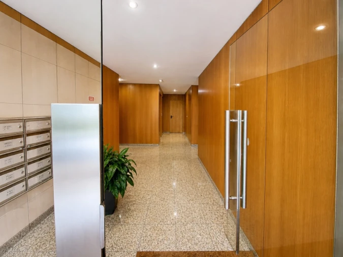 Apartamento T2 para Venda em Moreira Foto 2