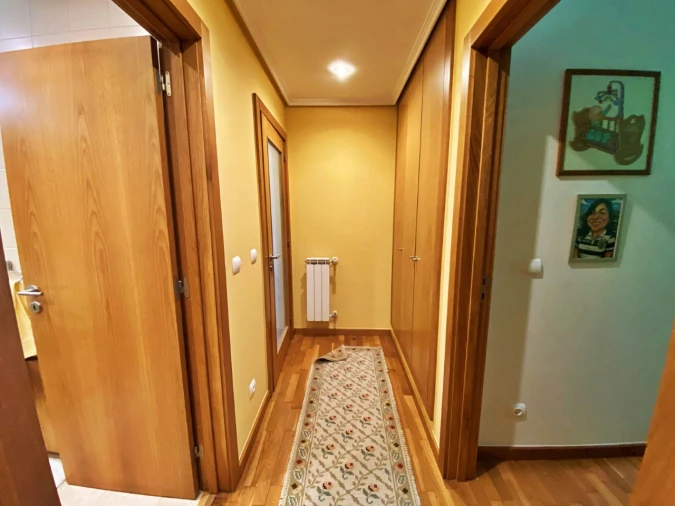 Apartamento T2 para Venda em Moreira Foto 17