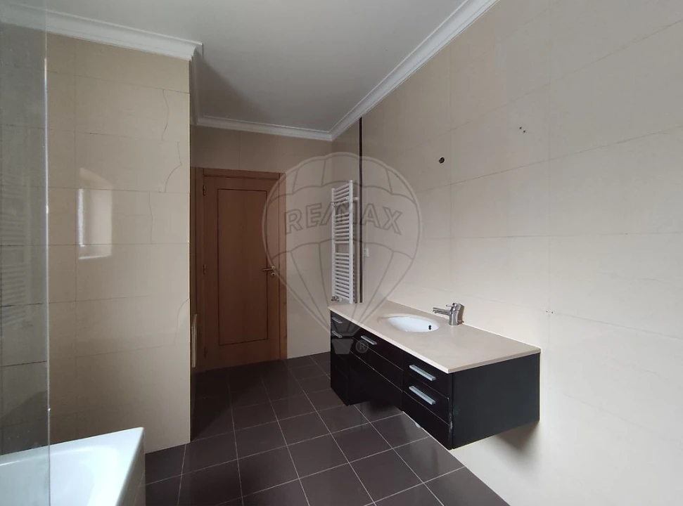 Moradia T5 para Venda em Assafarge e Antanhol Foto 17