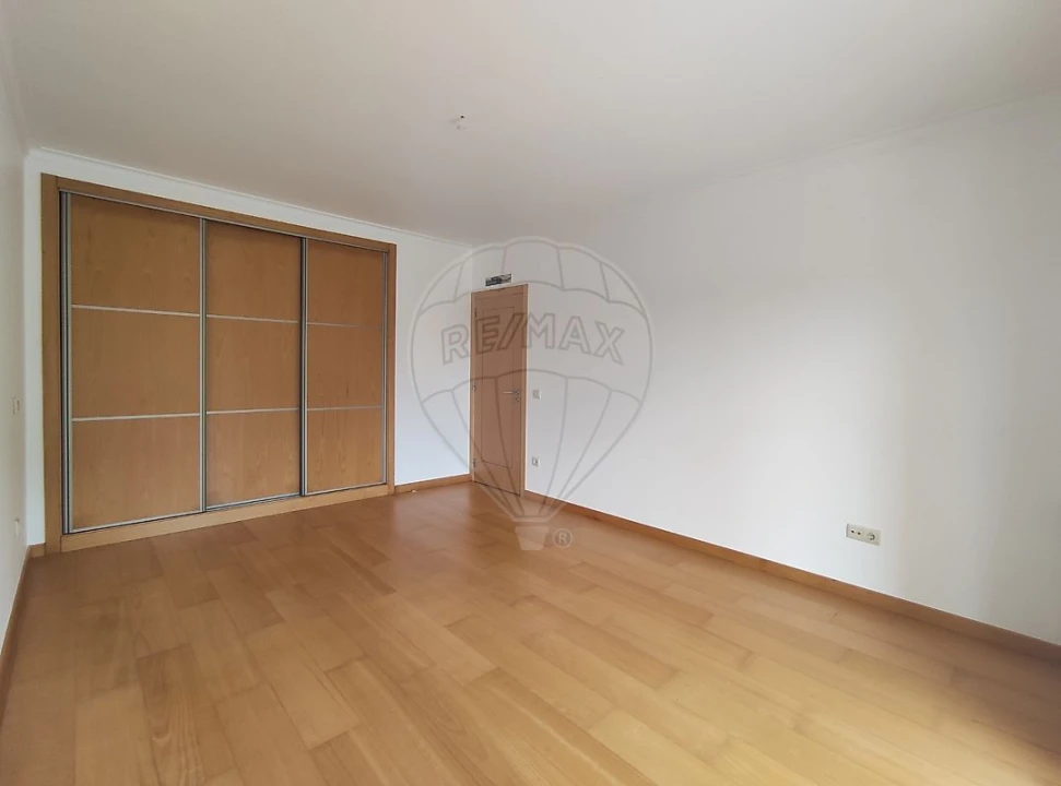 Moradia T5 para Venda em Assafarge e Antanhol Foto 15