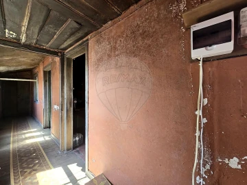 Moradia T4 para Venda em Pombeiro da Beira