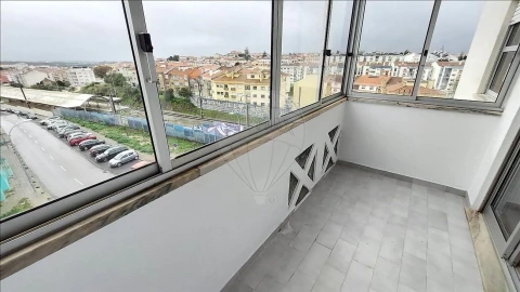 Apartamento T2 para Venda em Algueirão-Mem Martins