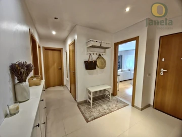 Apartamento T2 para Venda em Quelfes