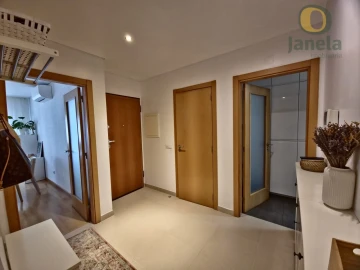 Apartamento T2 para Venda em Quelfes