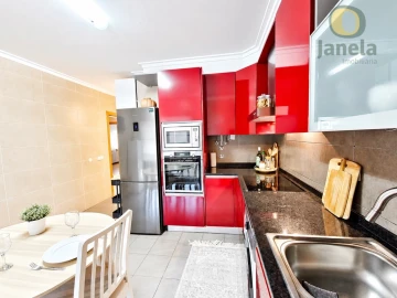 Apartamento T2 para Venda em Quelfes