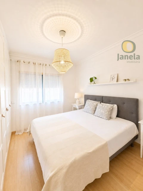 Apartamento T2 para Venda em Quelfes