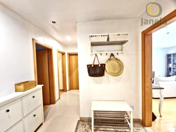 Apartamento T2 para Venda em Quelfes