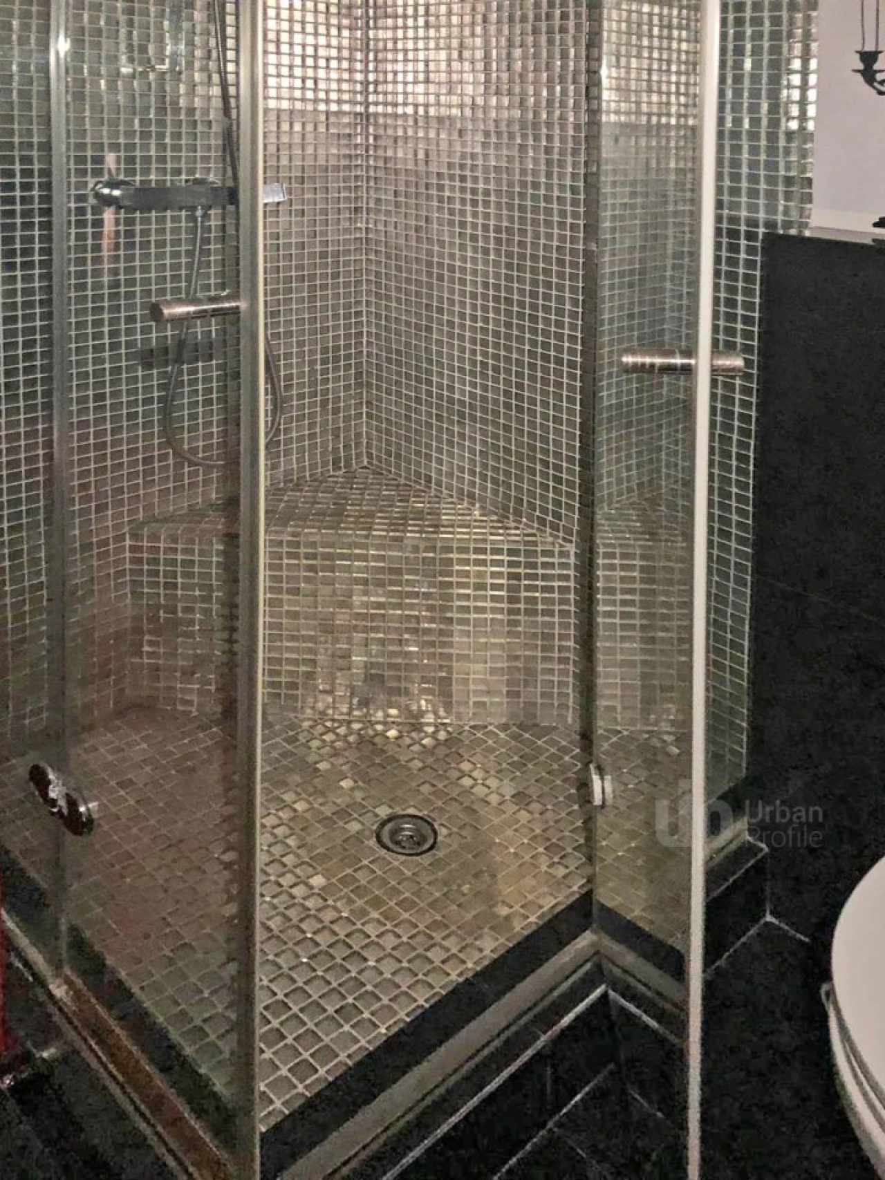 Apartamento T2 para Arrendamento em Misericórdia Foto 16
