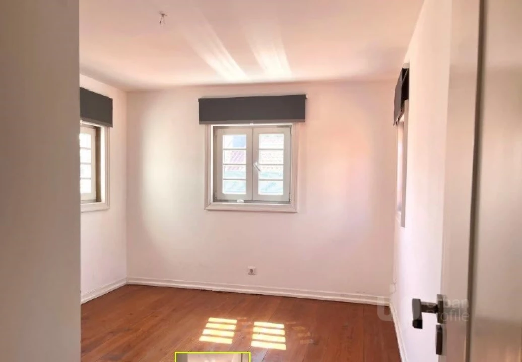 Apartamento T2 para Arrendamento em Misericórdia Foto 10
