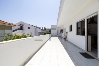 Moradia T7 para Venda em Caparica e Trafaria