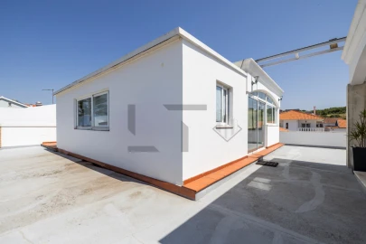 Moradia T7 para Venda em Caparica e Trafaria