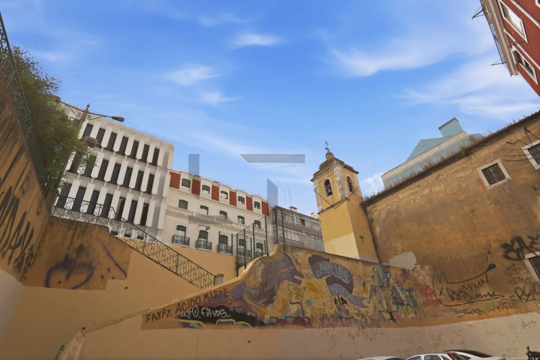 Loja para Arrendamento em Arroios Foto 16
