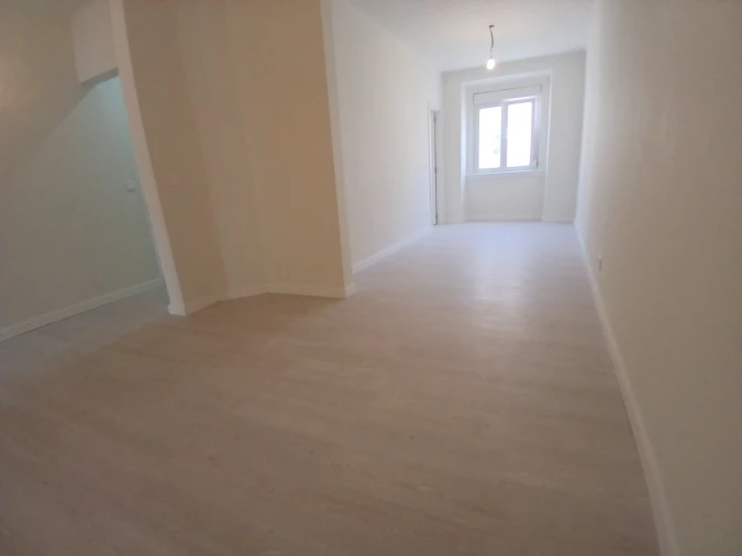 Apartamento T2 para Venda em Penha de França Foto 12