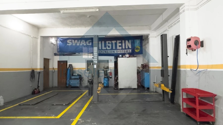 Armazém para Venda em Loule (São Sebastião)