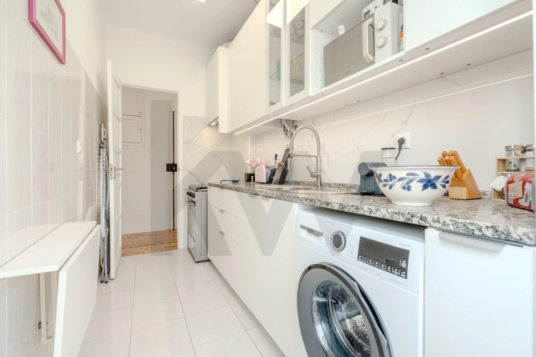 Apartamento T1 para Venda em Odivelas Foto 1