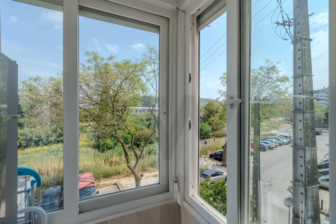 Apartamento T1 para Venda em Odivelas Foto 5