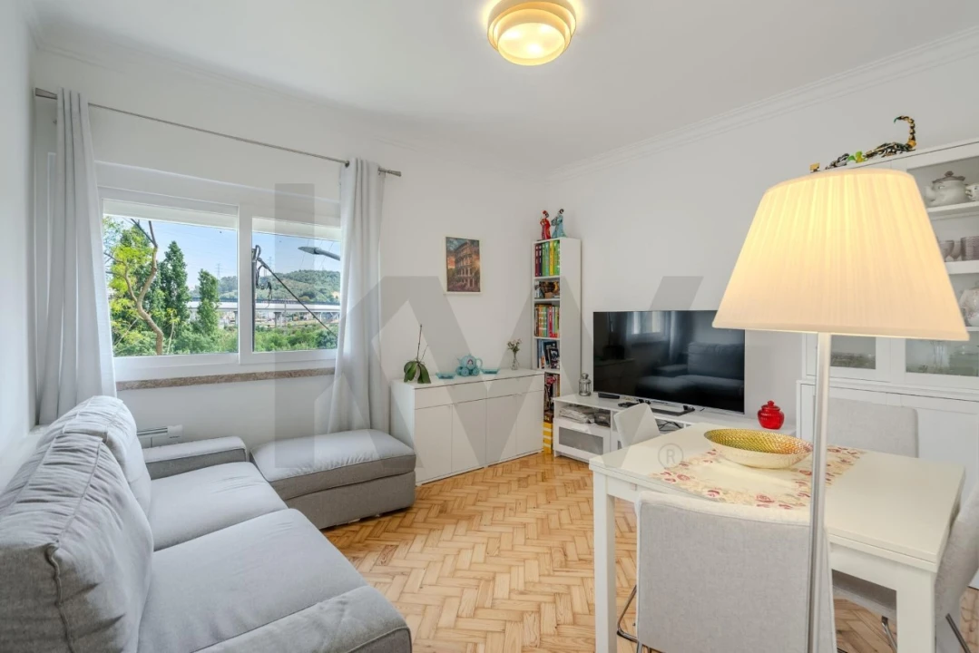 Apartamento T1 para Venda em Odivelas Foto 10