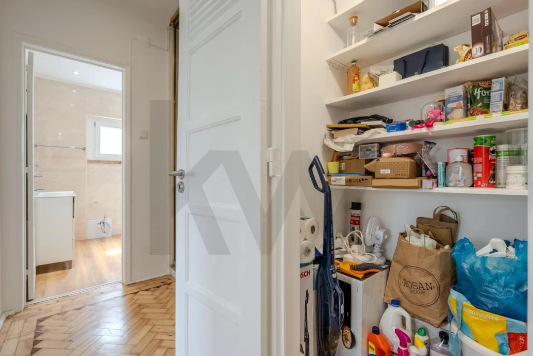 Apartamento T1 para Venda em Odivelas Foto 17