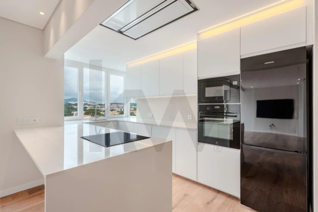 Apartamento T3 para Venda em Alcabideche Foto 8