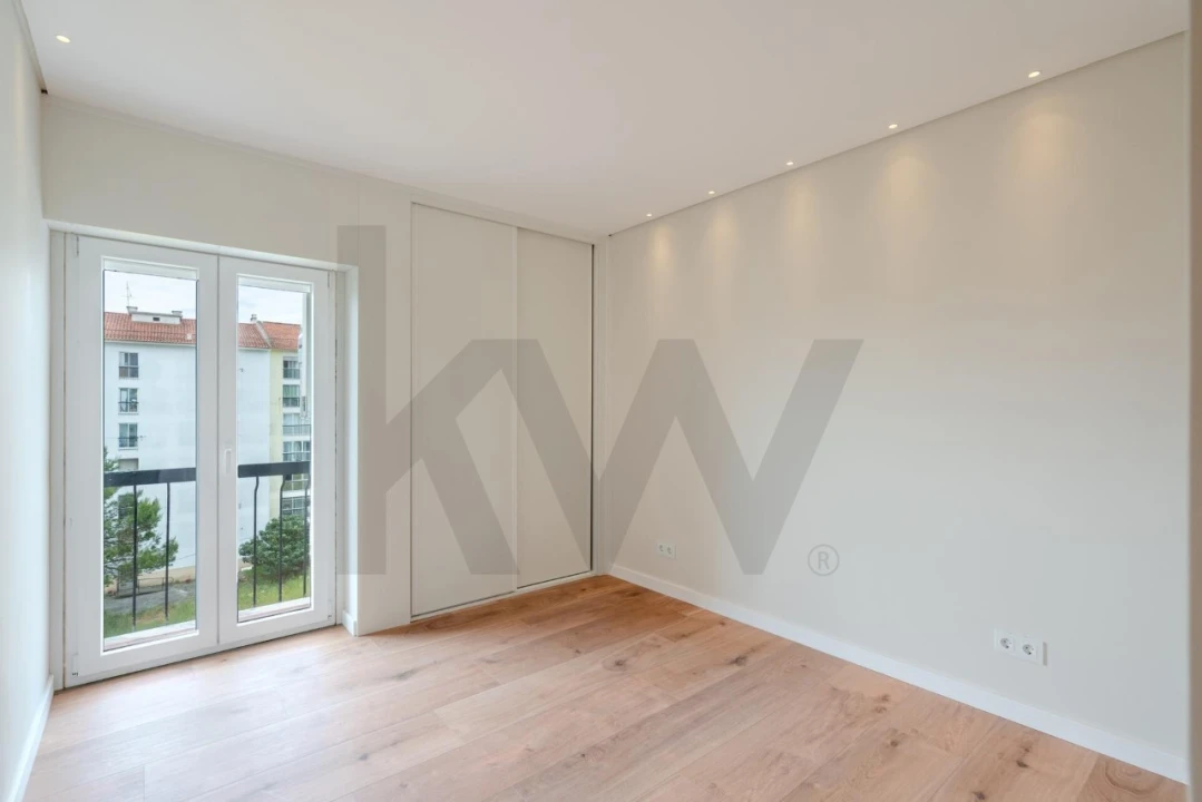 Apartamento T3 para Venda em Alcabideche Foto 15