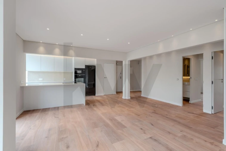 Apartamento T3 para Venda em Alcabideche Foto 5