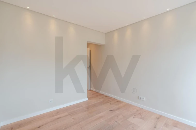 Apartamento T3 para Venda em Alcabideche Foto 17