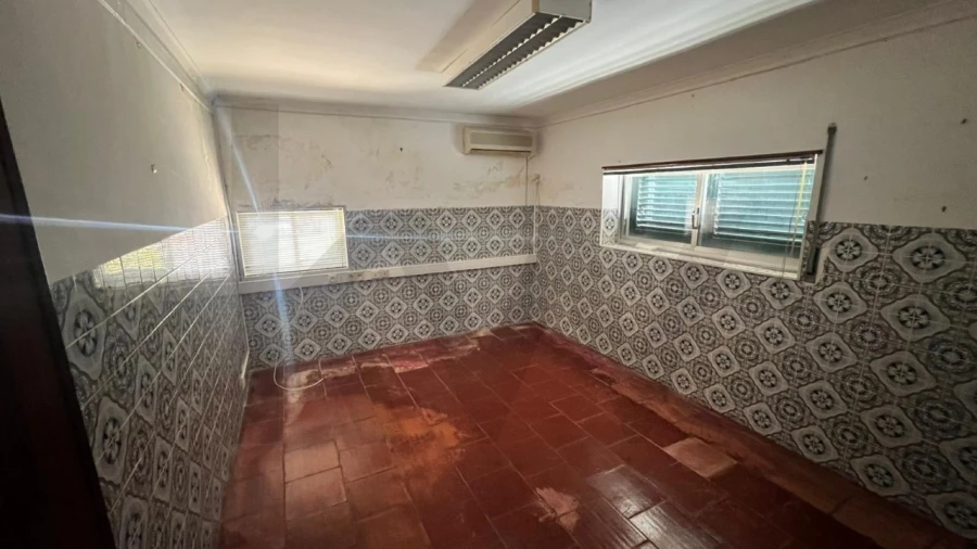 Moradia T3 para Venda em Carnaxide e Queijas Foto 27
