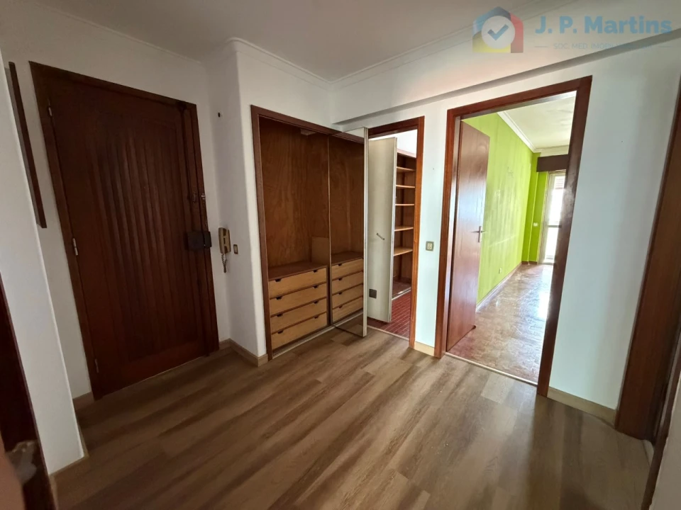 Apartamento T2 para Venda em Laranjeiro e Feijó Foto 5
