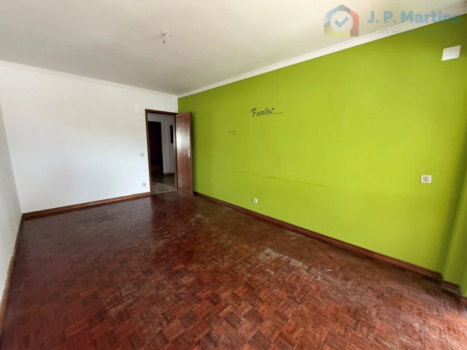 Apartamento T2 para Venda em Laranjeiro e Feijó Foto 8