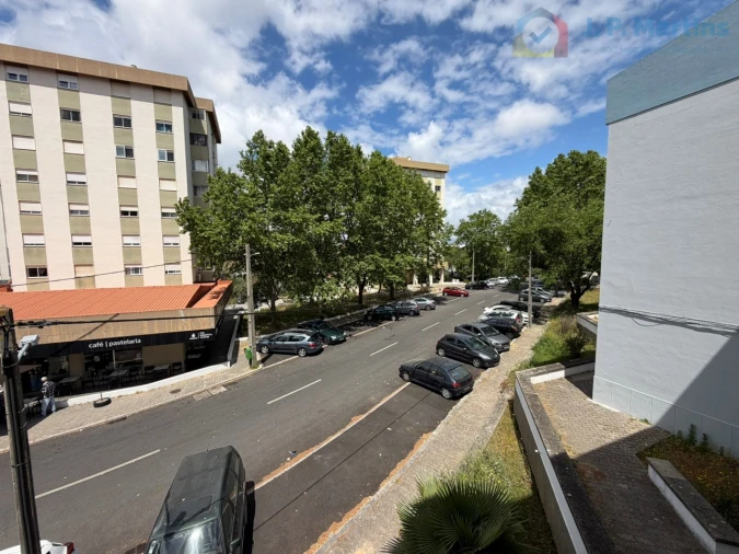Apartamento T2 para Venda em Laranjeiro e Feijó Foto 15