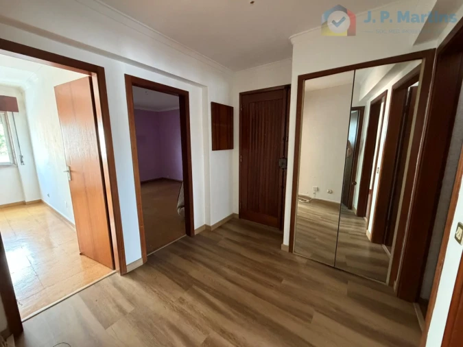 Apartamento T2 para Venda em Laranjeiro e Feijó Foto 16