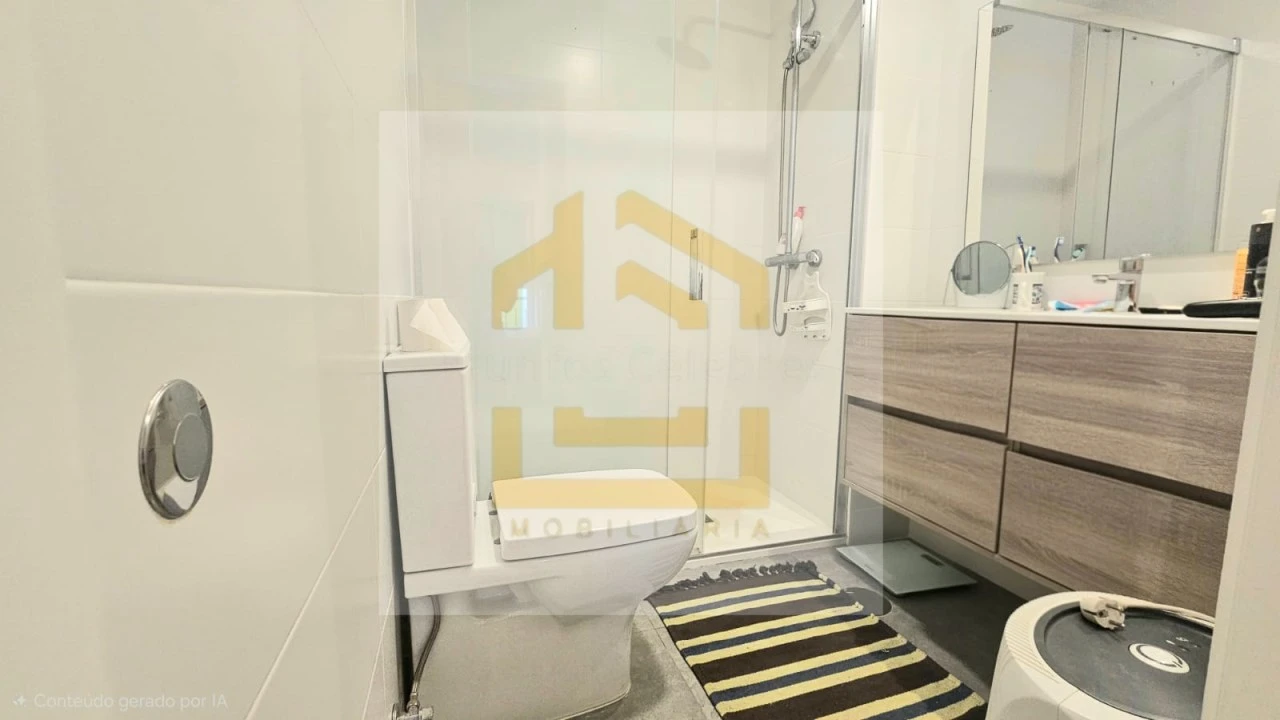 Apartamento T2 para Venda em Gião Foto 12