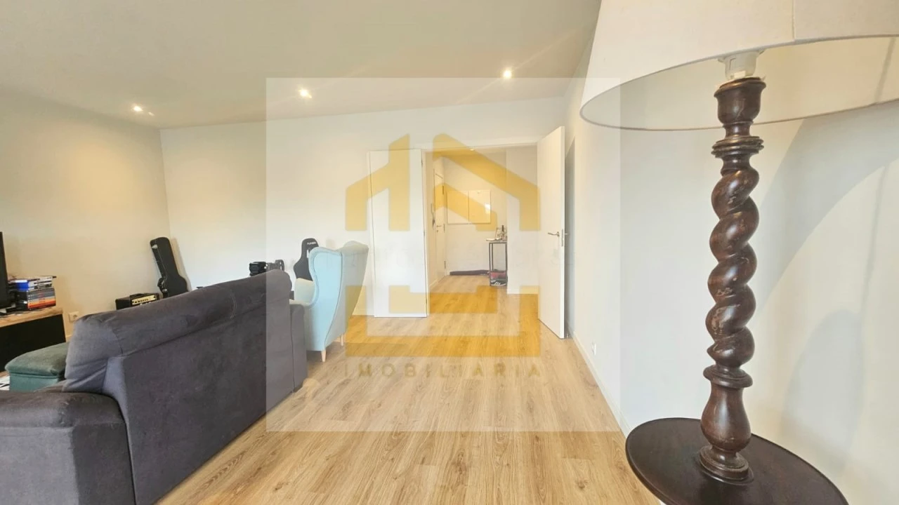 Apartamento T2 para Venda em Gião Foto 17